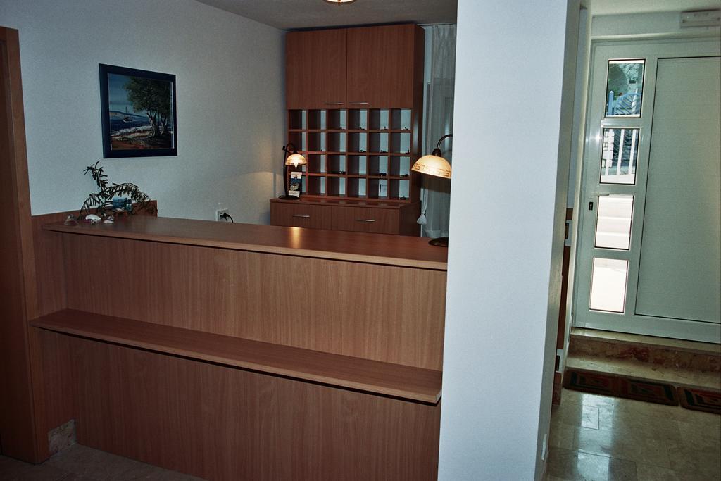 Apartments Petricevic 塞尔瑟 外观 照片